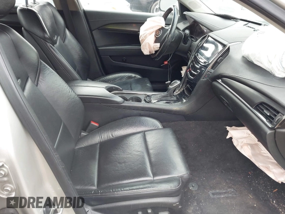2013 Cadillac ATS z VIN 1G6AA5RA5D0131069, wystawiony jako IAAI lot #41708927 z przebiegiem 166 624 mil mil oraz . Historia ofert i sprzedaży dostępna na DreamBid. Obrazek 5.
