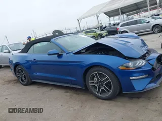 2022 Ford Mustang EcoBoost z VIN 1FATP8UH7N5144894, wystawiony jako IAAI lot #42173373 z przebiegiem 12 066 mil mil oraz . Historia ofert i sprzedaży dostępna na DreamBid. Obrazek 13.