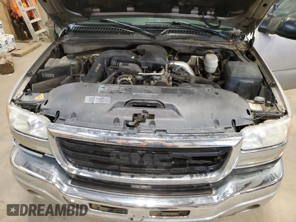 2005 GMC Sierra 3500 DRW SL z VIN 1GTHK33225F889643, wystawiony jako Copart lot #80901154 z przebiegiem Nie podano mil oraz Szkody całkowita. Historia ofert i sprzedaży dostępna na DreamBid. Obrazek 11.