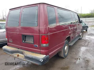 2003 Ford Econoline Passenger XL with VIN 1FBSS31L63HA93064, listed as a IAAI auction lot 41939642 with 190,495 mi miles and . Bid and sale history available at DreamBid. Image 4.