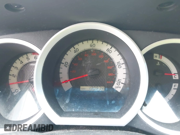 2011 Toyota Tacoma z VIN 5TFUX4EN8BX004834, wystawiony jako IAAI lot #42439354 z przebiegiem 130 974 mil mil oraz . Historia ofert i sprzedaży dostępna na DreamBid. Obrazek 7.