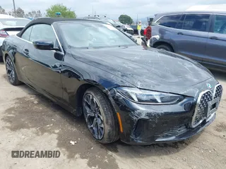 2025 BMW 4 Series 430i z VIN WBA33DB08SCU35159, wystawiony jako IAAI lot #42019631 z przebiegiem 895 mil mil oraz . Historia ofert i sprzedaży dostępna na DreamBid. Obrazek 1.