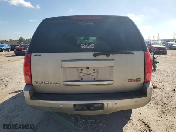 2013 GMC Yukon XL SLT with VIN 1GKS1KE07DR358552, listed as a Copart auction lot 47064535 with 195,880 mi miles and Clean Title. Bid and sale history available at carsss.com. Image 6.