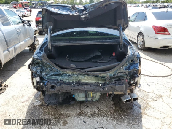 2022 Genesis G70 2.0T with VIN KMTG34TA9NU091742, listed as a Copart auction lot 61888064 with 18,349 mi miles and Salvage Title. Bid and sale history available at DreamBid. Image 6.