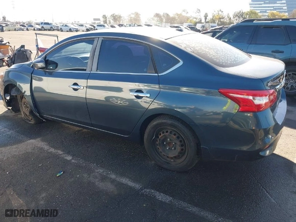 2016 Nissan Sentra SR with VIN 3N1AB7AP8GL660225, listed as a IAAI auction lot 41337142 with 94,910 mi miles. Bid and sale history available at carsss.com. Image 3.
