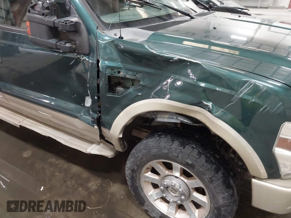 2008 Ford F-250 XL with VIN 1FTSW21R58EC41275, listed as a IAAI auction lot 41259603 with 296,092 mi miles and . Bid and sale history available at DreamBid. Image 18.