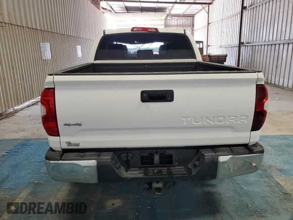 2015 Toyota Tundra SR5 с VIN 5TFDW5F17FX431352, выставлен на аукционе Copart как лот 61190154 с пробегом Не указан миль и Чистый • Clean title. История ставок и продаж доступна на DreamBid. Изображение 6.