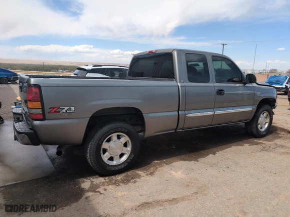 2006 GMC Sierra 1500 SLE1 with VIN 1GTEK19B96Z218114, listed as a Copart auction lot 50957945 with 195,854 mi miles and Salvage Title. Bid and sale history available at carsss.com. Image 3.