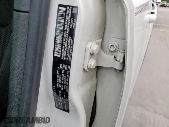 2018 Jeep Renegade Latitude z VIN ZACCJABB9JPH97519, wystawiony jako Copart lot #53047905 z przebiegiem 132 007 mil mil oraz Szkoda całkowita • Salvage title. Historia ofert i sprzedaży dostępna na DreamBid. Obrazek 12.