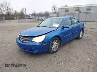 2007 Chrysler Sebring Touring with VIN 1C3LC56K47N533285, listed as a IAAI auction lot 41869938 with 189,721 mi miles and . Bid and sale history available at DreamBid. Image 2.