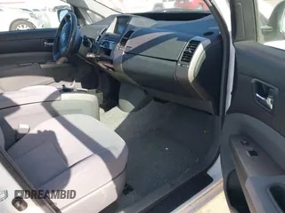 2009 Toyota Prius with VIN JTDKB20U093484619, listed as a IAAI auction lot 42110058 with 223,010 mi miles. Bid and sale history available at carsss.com. Image 5.