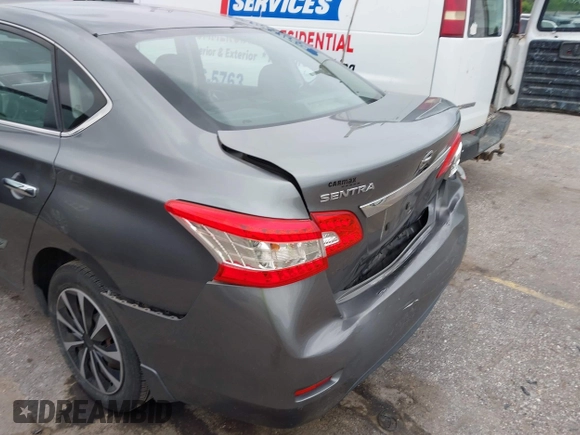 2015 Nissan Sentra SL z VIN 3N1AB7AP2FY225721, wystawiony jako IAAI lot #42188702 z przebiegiem 95 936 mil mil oraz . Historia ofert i sprzedaży dostępna na DreamBid. Obrazek 6.