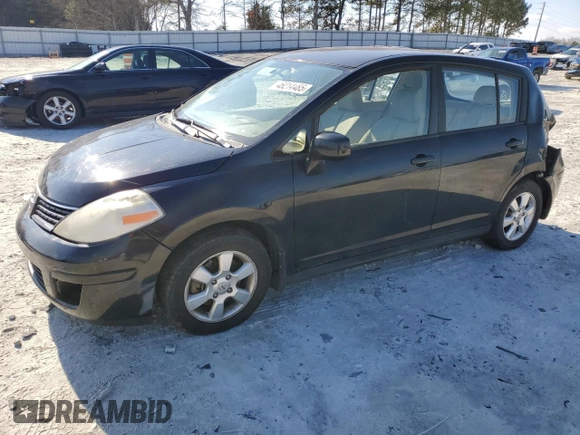 2007 Nissan Versa 1.8 S with VIN 3N1BC13E07L444184, listed as a Copart auction lot 46214485 with 125,316 mi miles and Salvage Title. Bid and sale history available at carsss.com. Image 1.