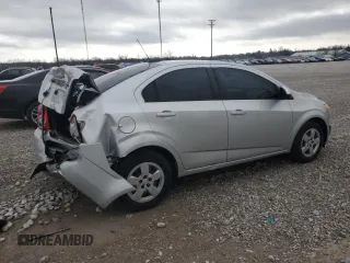 2016 Chevrolet Sonic LS z VIN 1G1JA5SH8G4110193, wystawiony jako Copart lot #45536835 z przebiegiem 116 239 mil mil oraz Szkoda całkowita • Salvage title. Historia ofert i sprzedaży dostępna na DreamBid. Obrazek 3.