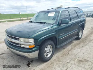2002 Chevrolet Tahoe LT with VIN 1GNEK13Z02J193738, listed as a IAAI auction lot 42083245 with 189,156 mi miles. Bid and sale history available at carsss.com. Image 2.
