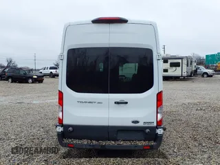 2018 Ford Transit with VIN 1FTBW3XM0JKB30478, listed as a IAAI auction lot 41560277 with 35,851 mi miles and . Bid and sale history available at DreamBid. Image 16.