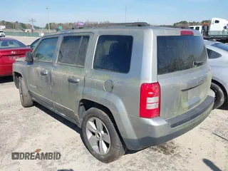 2014 Jeep Patriot Sport with VIN 1C4NJPBBXED757823, listed as a IAAI auction lot 41839740 with 186,218 mi miles and . Bid and sale history available at carsss.com. Image 3.