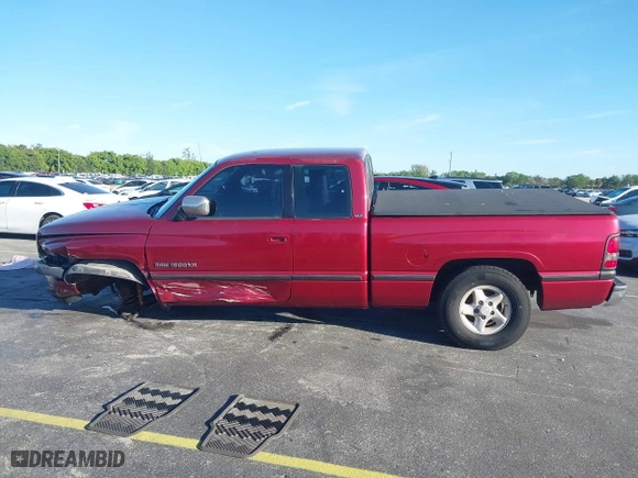 1996 Dodge Ram 1500 with VIN 3B7HC13Y1TG122318, listed as a IAAI auction lot 41748298 with 154,039 mi miles. Bid and sale history available at carsss.com. Image 15.