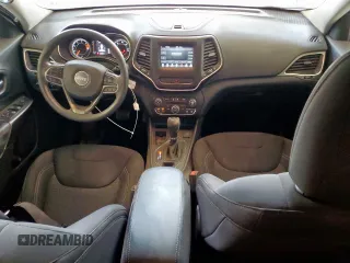 2020 Jeep Cherokee Latitude with VIN 1C4PJLCB6LD517035, listed as a Copart auction lot 58911705 with 30,740 mi miles and Salvage title. Bid and sale history available at DreamBid. Image 8.