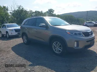 2015 Kia Sorento LX with VIN 5XYKT4A76FG582546, listed as a IAAI auction lot 42821769 with 114,555 mi miles and . Bid and sale history available at DreamBid. Image 1.