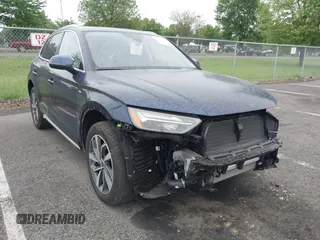 2024 Audi Q5 S line Premium Plus z VIN WA1EAAFY1R2053260, wystawiony jako IAAI lot #42272113 z przebiegiem 18 416 mil mil oraz . Historia ofert i sprzedaży dostępna na DreamBid. Obrazek 1.