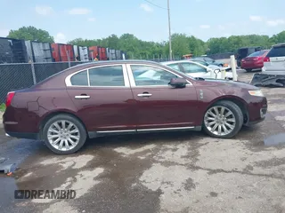 2009 Lincoln MKS with VIN 1LNHM93R69G628697, listed as a IAAI auction lot 39338358 with 125,585 mi miles and . Bid and sale history available at DreamBid. Image 14.