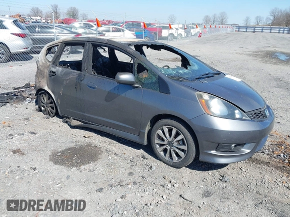 2013 Honda Fit Sport with VIN JHMGE8H52DC080175, listed as a IAAI auction lot 41769302 with 1 mi miles. Bid and sale history available at carsss.com. Image 1.