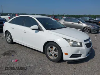 2014 Chevrolet Cruze 1LT с VIN 1G1PC5SB0E7156130, выставлен на аукционе IAAI как лот 42769660 с пробегом 167 033 миль миль и . История ставок и продаж доступна на DreamBid. Изображение 1.