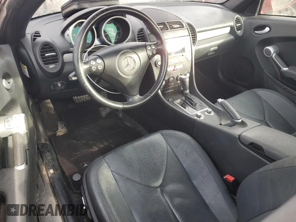 2007 Mercedes-Benz SLK 350 with VIN WDBWK56F57F134005, listed as a Copart auction lot 42755005 with 132,725 mi miles and Salvage title. Bid and sale history available at DreamBid. Image 8.