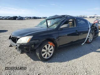 2005 Toyota Avalon XL with VIN 4T1BK36B05U025618, listed as a Copart auction lot 52236185 with Not Provided miles and Salvage Title. Bid and sale history available at DreamBid. Image 1.
