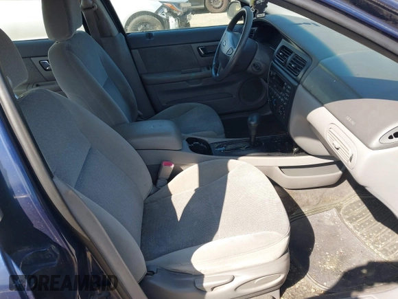 2000 Ford Taurus SES with VIN 1FAFP55S7YA240929, listed as a IAAI auction lot 42040583 with 179,159 mi miles and . Bid and sale history available at DreamBid. Image 5.