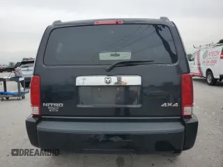 2007 Dodge Nitro SXT z VIN 1D8GU28K47W731172, wystawiony jako Copart lot #59954825 z przebiegiem 121 455 mil mil oraz Szkoda całkowita • Salvage title. Historia ofert i sprzedaży dostępna na DreamBid. Obrazek 6.