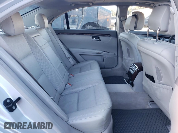 2010 Mercedes-Benz S 400 with VIN WDDNG9FB5AA303095, listed as a Copart auction lot 45981545 with 95,190 mi miles and Clean Title. Bid and sale history available at DreamBid. Image 10.