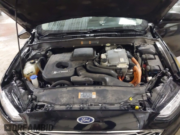 2018 Ford Fusion SE z VIN 3FA6P0LU3JR203864, wystawiony jako IAAI lot #41476335 z przebiegiem 49 246 mil mil oraz . Historia ofert i sprzedaży dostępna na DreamBid. Obrazek 10.