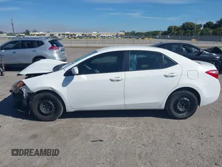 2019 Toyota Corolla L z VIN 2T1BURHE5KC169697, wystawiony jako IAAI lot #41856452 z przebiegiem 147 406 mil mil oraz . Historia ofert i sprzedaży dostępna na DreamBid. Obrazek 15.