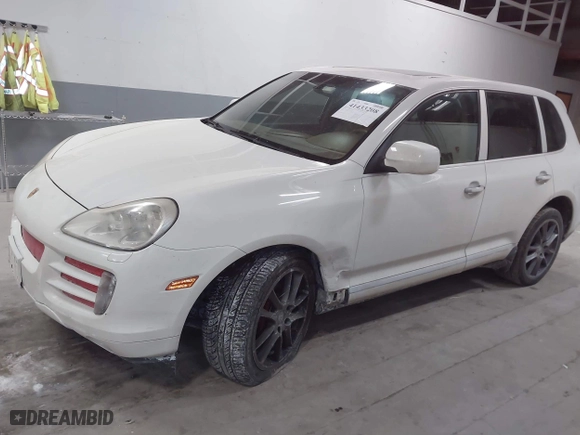 2008 Porsche Cayenne with VIN WP1AA29P88LA11043, listed as a IAAI auction lot 41433208 with 167,750 mi miles. Bid and sale history available at carsss.com. Image 17.