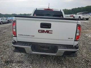 2017 GMC Canyon 2WD SLE z VIN 1GTG5CEN1H1303543, wystawiony jako Copart lot #55389985 z przebiegiem 82 430 mil mil oraz Szkoda całkowita • Salvage title. Historia ofert i sprzedaży dostępna na DreamBid. Obrazek 6.