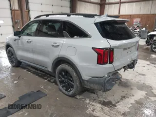2022 Kia Sorento X-Line S with VIN 5XYRLDLCXNG082848, listed as a IAAI auction lot 41587291 with 61,791 mi miles. Bid and sale history available at carsss.com. Image 3.