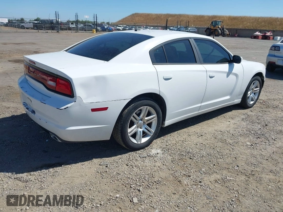 2011 Dodge Charger SE z VIN 2B3CL3CG9BH532362, wystawiony jako IAAI lot #42310032 z przebiegiem 180 532 mil mil oraz . Historia ofert i sprzedaży dostępna na DreamBid. Obrazek 4.