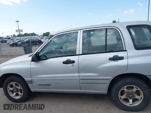 1999 Chevrolet Tracker with VIN 2CNBE13C4X6924119, listed as a IAAI auction lot 42491953 with 169,523 mi miles and . Bid and sale history available at DreamBid. Image 6.
