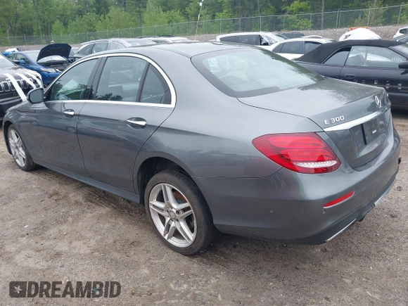 2017 Mercedes-Benz E 300 Luxury with VIN WDDZF4KB3HA081096, listed as a IAAI auction lot 42297801 with 128,798 mi miles and . Bid and sale history available at DreamBid. Image 3.