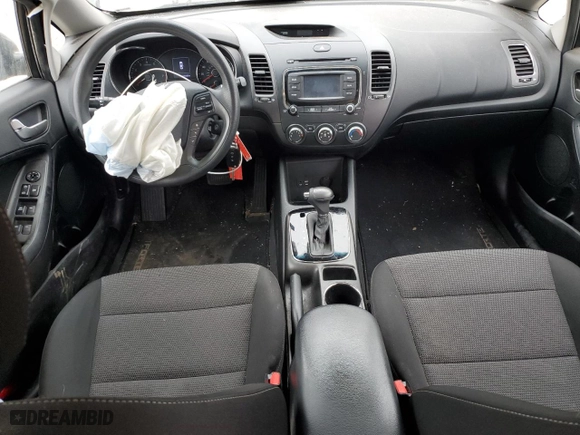 2018 Kia Forte LX with VIN 3KPFK4A75JE272768, listed as a Copart auction lot 47466285 with 100,160 mi miles and Salvage Title. Bid and sale history available at carsss.com. Image 8.
