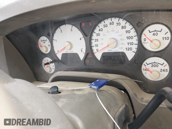 2007 Dodge Ram 2500 SLT with VIN 1D7KS28C67J525121, listed as a IAAI auction lot 41591016 with 224,865 mi miles. Bid and sale history available at carsss.com. Image 7.