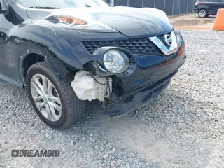 2015 Nissan Juke S with VIN JN8AF5MR4FT501252, listed as a IAAI auction lot 41979257 with 121,264 mi miles. Bid and sale history available at carsss.com. Image 12.