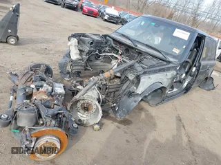 2012 Land Rover Range Rover SC with VIN SALMF1E46CA386903, listed as a IAAI auction lot 41654098 with 210,000 mi miles and . Bid and sale history available at DreamBid. Image 18.