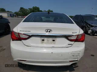 2012 Hyundai Sonata Limited z VIN 5NPEC4AB2CH490212, wystawiony jako Copart lot #59576655 z przebiegiem 144 183 mil mil oraz Szkoda całkowita • Salvage title. Historia ofert i sprzedaży dostępna na DreamBid. Obrazek 6.