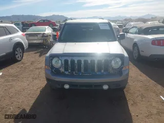 2017 Jeep Patriot Sport with VIN 1C4NJPBBXHD166525, listed as a IAAI auction lot 41490408 with 135,353 mi miles. Bid and sale history available at carsss.com. Image 12.