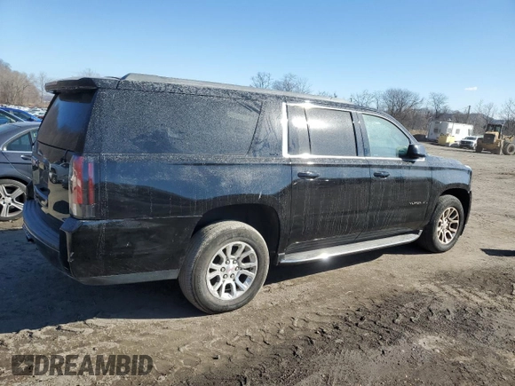 2017 GMC Yukon XL SLT z VIN 1GKS2GKC1HR184105, wystawiony jako Copart lot #47465595 z przebiegiem 276 863 mil mil oraz Czysty tytuł • Clean title. Historia ofert i sprzedaży dostępna na DreamBid. Obrazek 3.
