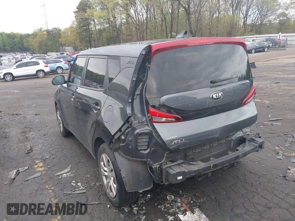 2020 Kia Soul S with VIN KNDJ23AU9L7732303, listed as a IAAI auction lot 41891442 with 47,101 mi miles and . Bid and sale history available at DreamBid. Image 3.