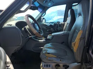 2000 Ford Expedition XLT with VIN 1FMRU15L9YLC33790, listed as a Copart auction lot 59720985 with Not provided miles and Salvage title. Bid and sale history available at DreamBid. Image 7.
